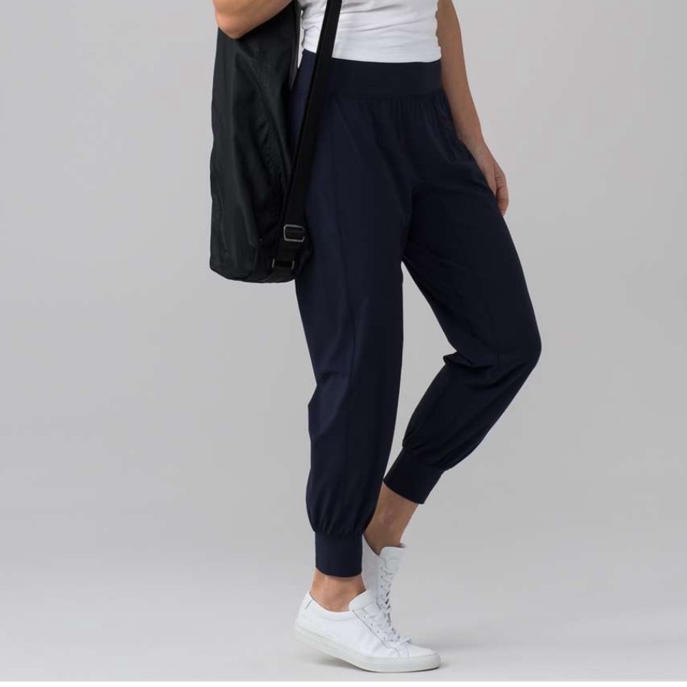 Lululemon Sun Setter Jogger